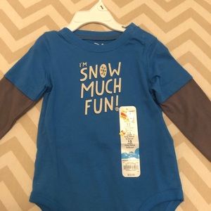 Brand new w tags long sleeved onesie 12 mo